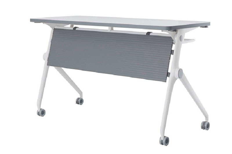 Escritorio en L superficie en vidrio estructura metálica